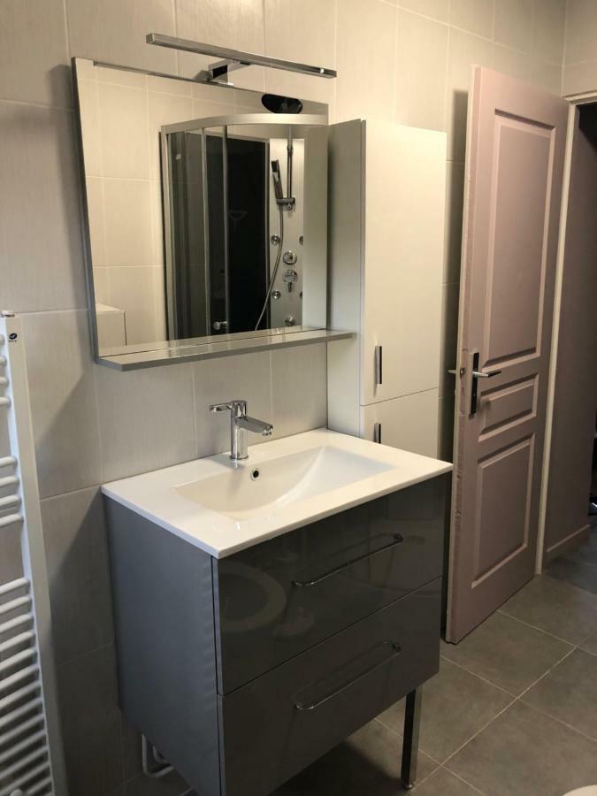 Les Reves By Isa - Cambrai 30 Appt 2Eme Apartment Arras Exterior photo